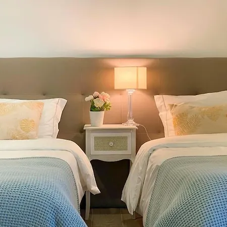 House Family Villa *