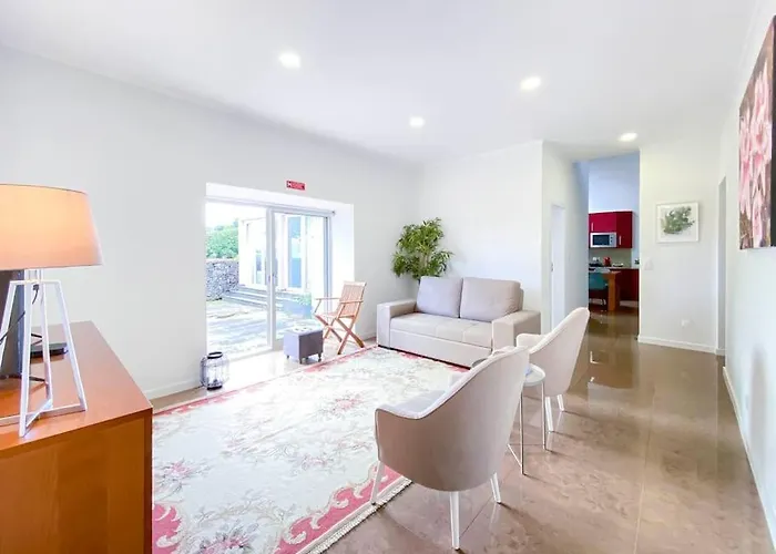 House Family * Capelas (Sao Miguel)