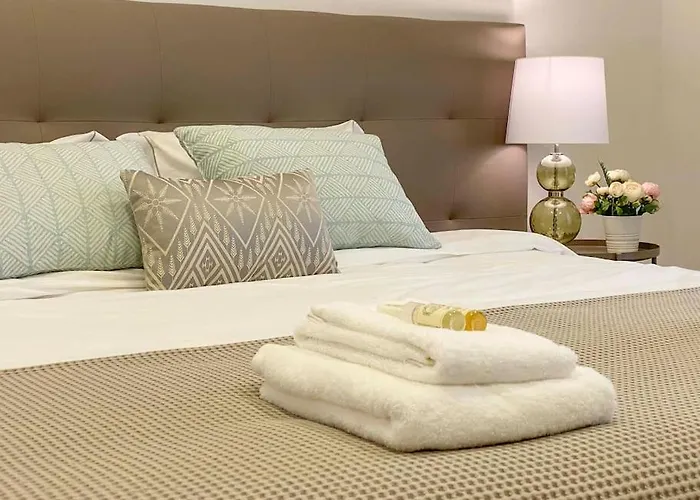 House Family Villa Capelas (Sao Miguel)